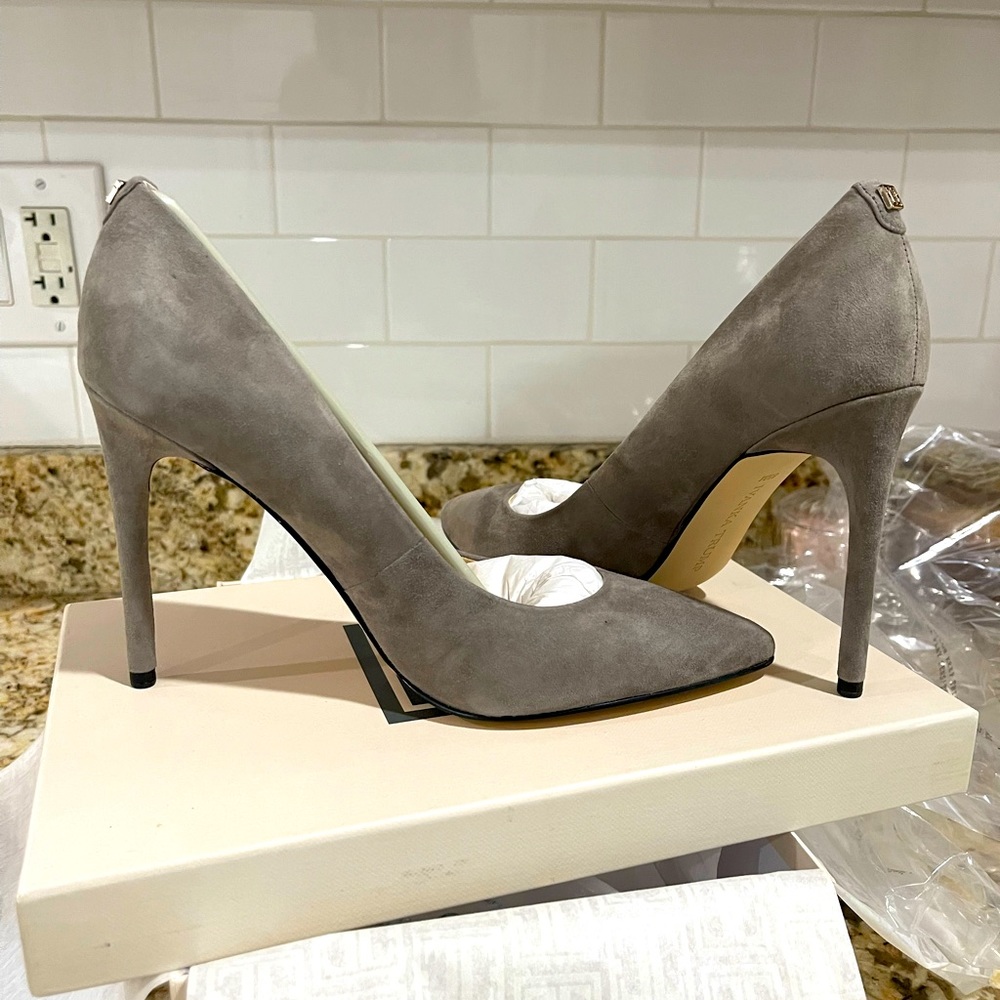 Ivanka Trump Size 8.5 Gray Suede Kayden 4 Pumps.